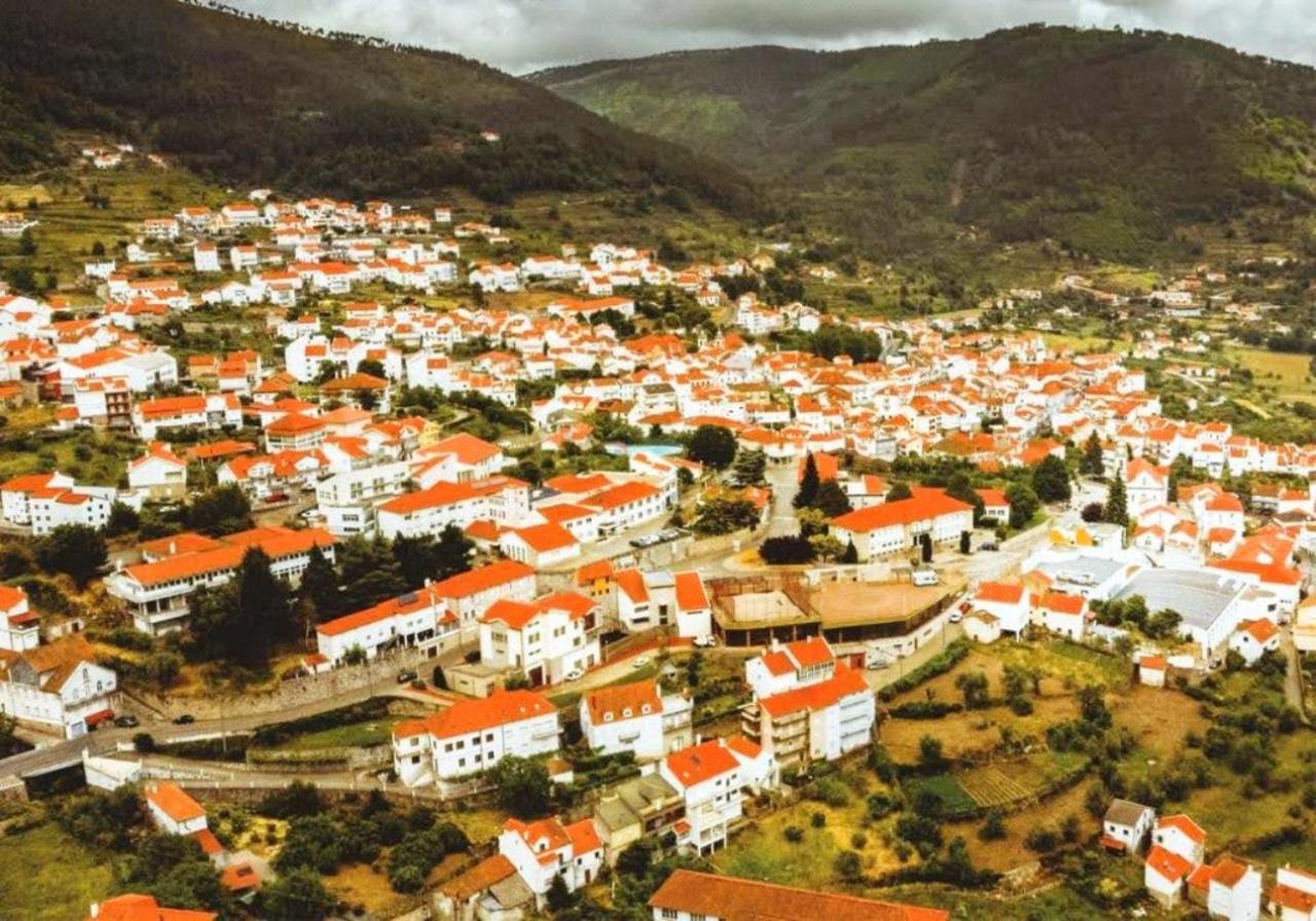 Vale Do Zezere Hotel Manteigas Exteriör bild