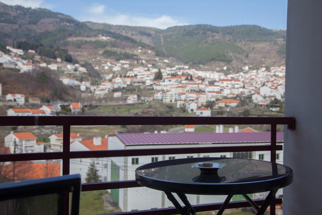 Vale Do Zezere Hotel Manteigas Exteriör bild